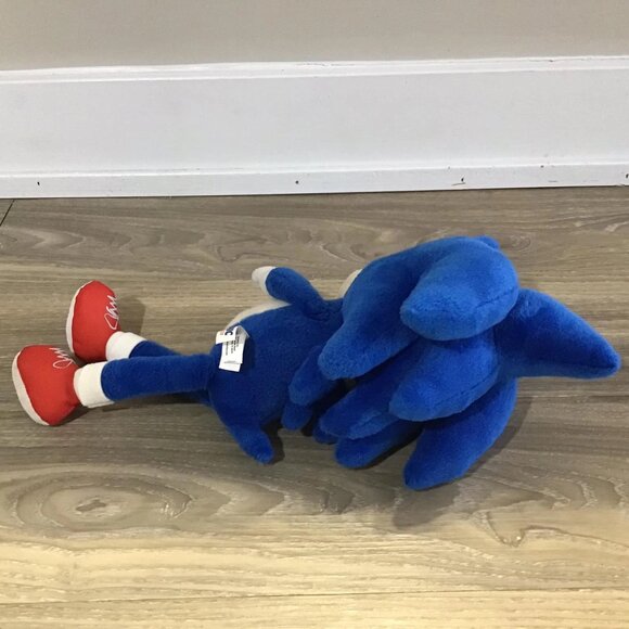 Super Sonic Hedgehog Doll Cute Plush - Picture 3 of 5